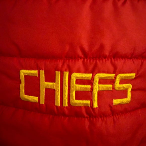 NFL Kansas City Chiefs Red Hooded Puffer Jacket with Yellow Trim - Picture 6 of 6
